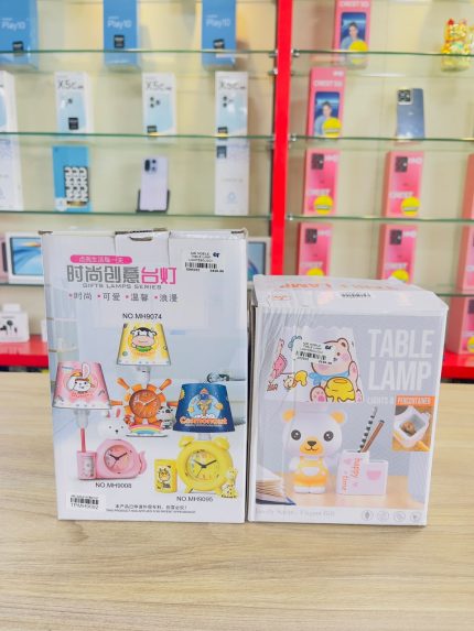 Table lamp lights